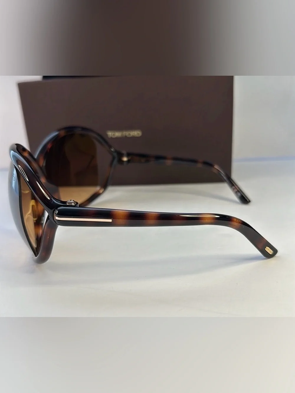 TOM FORD Bettina FT1068/S 52F. MSRP $650